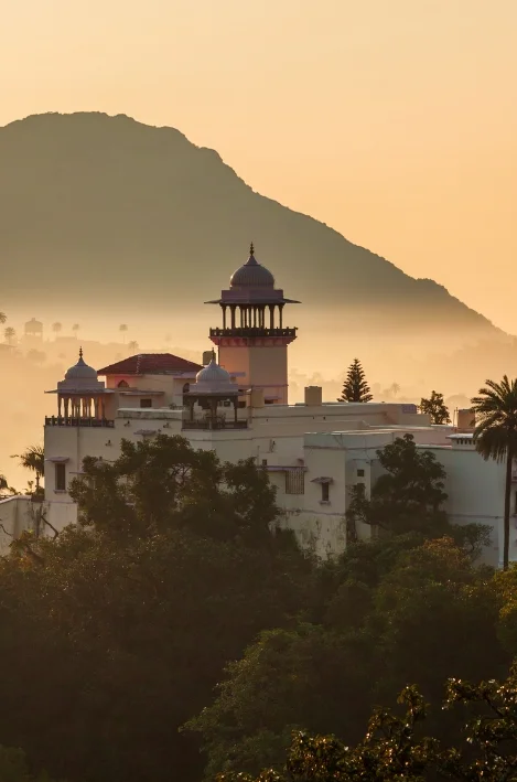 Mount Abu hill station day tour