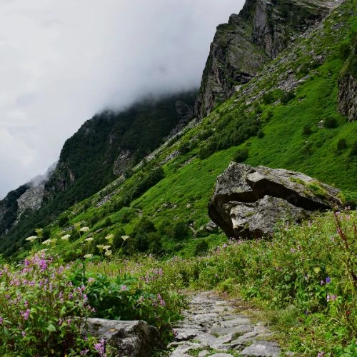 Kachida Valley